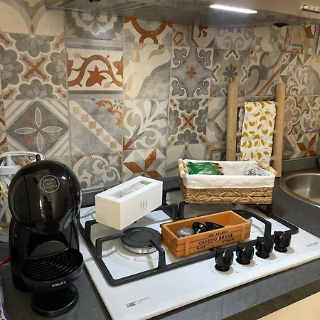 Flora Fronte Mare Ferienhaus *