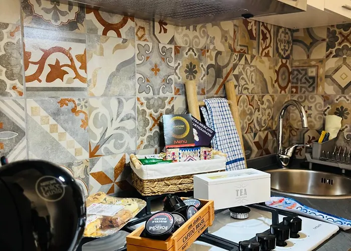 Flora Fronte Mare * Кастельсардо