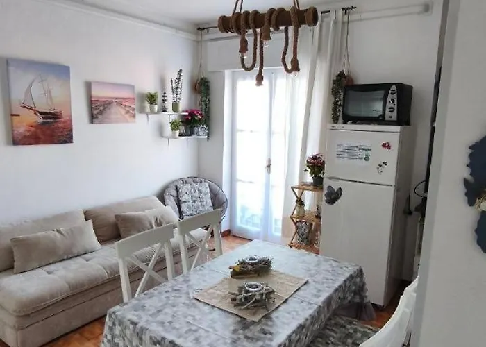 Flora Fronte Mare Дом отдыха Кастельсардо